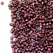 Японский Бисер MIYUKI Delica metallic raspberry [DB12]