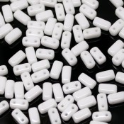  Чешские бусины Bricks Opaque White (03000)