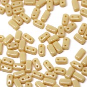  Чешские бусины Bricks Opaque - Lt. Beige (13010)